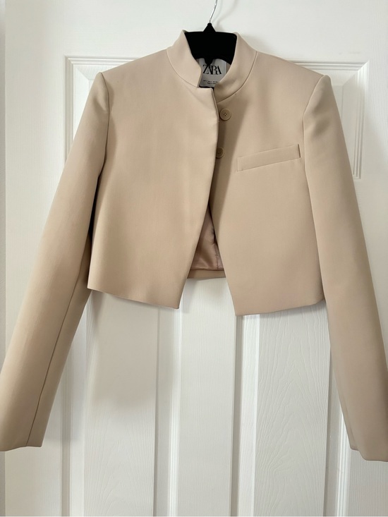 Zara Jackets & Blazers - Zara Beige Cropped Collarless Blazer